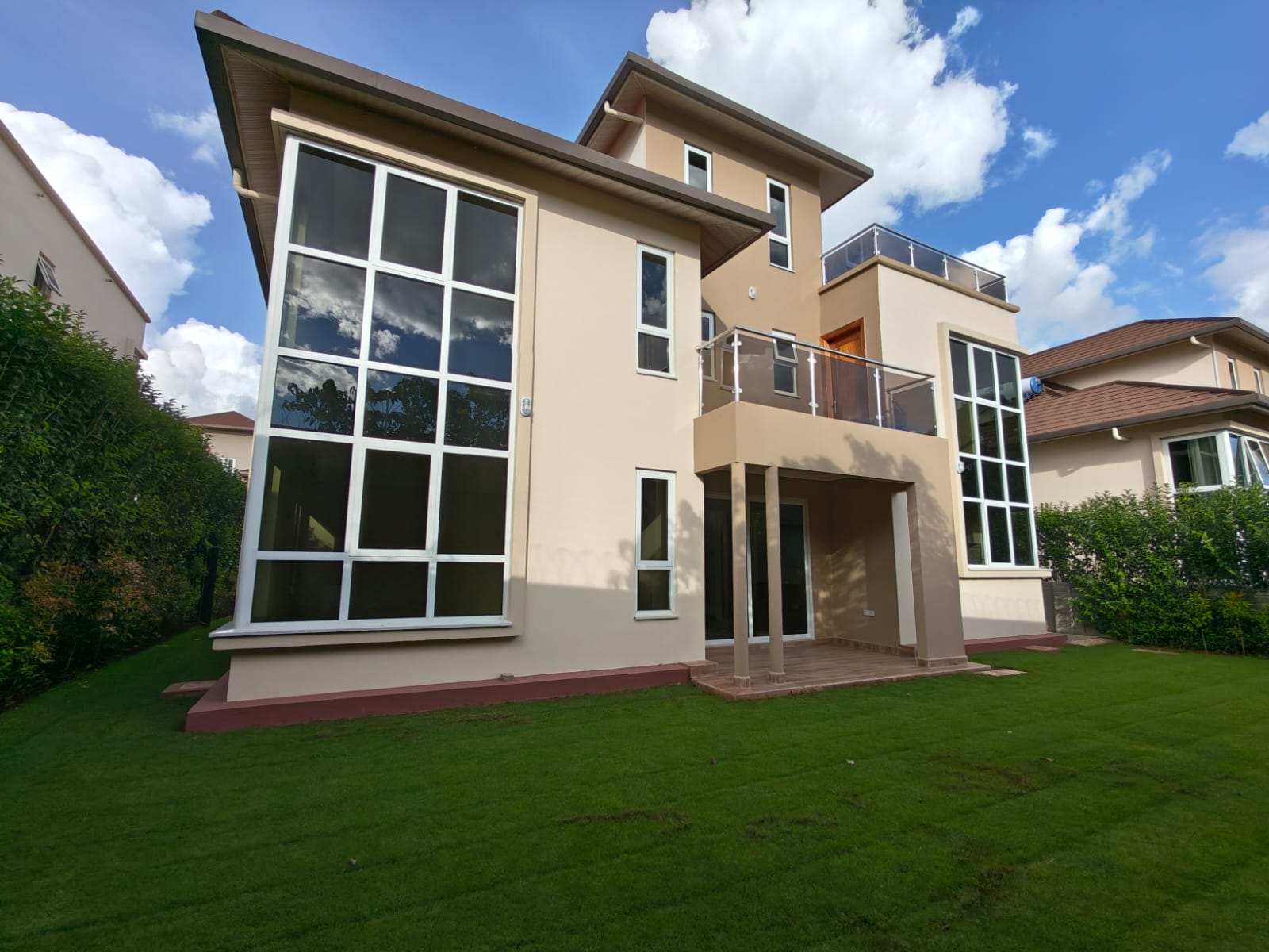 Modern 4 Bedroom Villa for Rent in Runda – Near UN | Luxury Living Off Kiambu Road