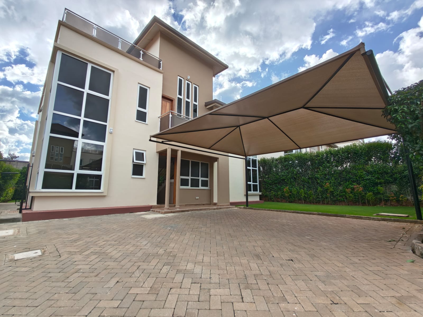 Modern 4 Bedroom Villa for Rent in Runda – Near UN | Luxury Living Off Kiambu Road