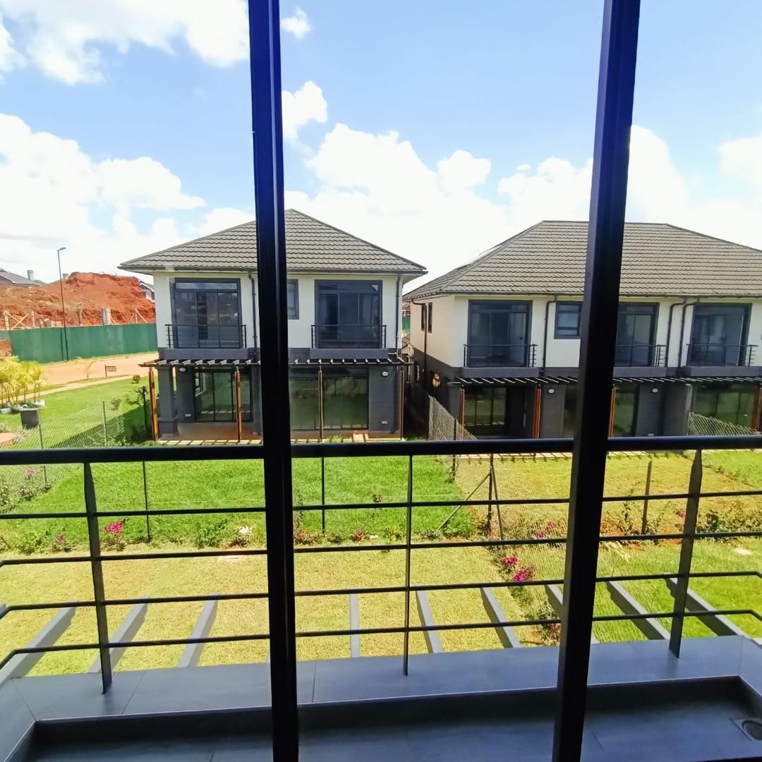 Luxury 4 Bedroom Townhouse in a Secure Gated Estate in Runda