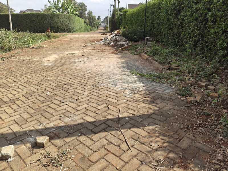 Quarter Acre Land for Sale in Runda Mhasibu 