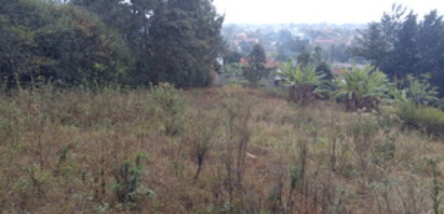 Three Quarter Acre Land for Sale in Thome Estate, off Northern Bypass